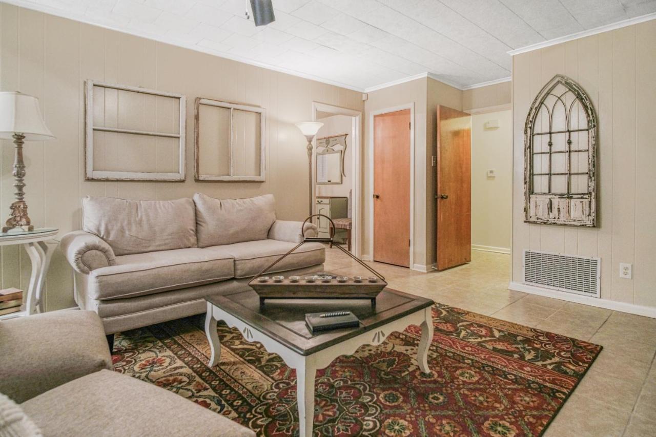 Villa The Ellis House. In Quiet Neighborhood! Alexandria Esterno foto